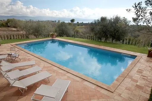 pavimentazione in cotto piscina